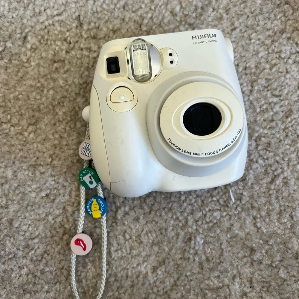 Fujifilm Instax Mini Cream Instant Camera